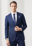 男士婚禮西裝搭配領帶還是領結